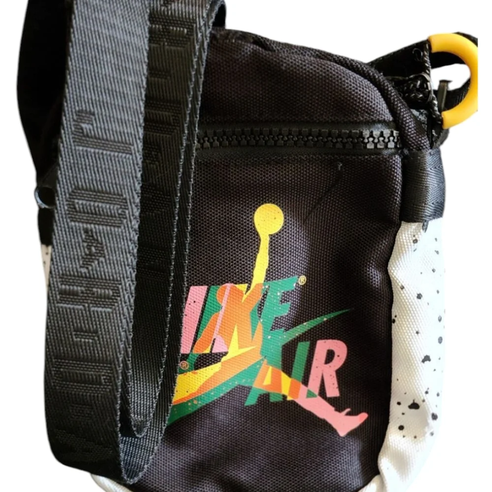 Nike Air Jordan Jumpman Festival Bag/Crossbody Bag - Picture 2 of 4